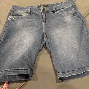 Torrid Jean shorts, Bermuda style, size 20